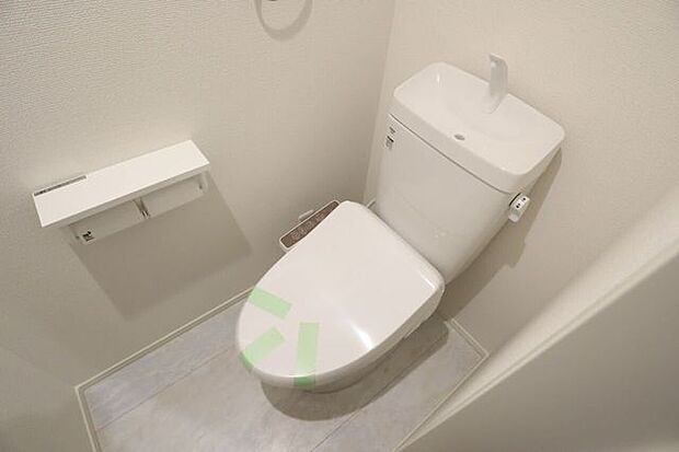 トイレ 同仕様 温水洗浄便座♪寒い季節も快適です♪