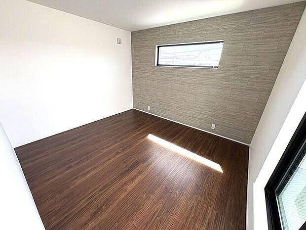 バルコニーに面したお部屋です！