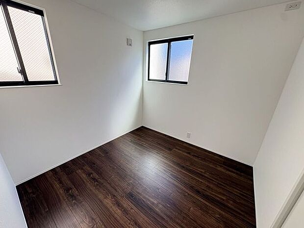 2面採光で明るく風通しの良いお部屋です！