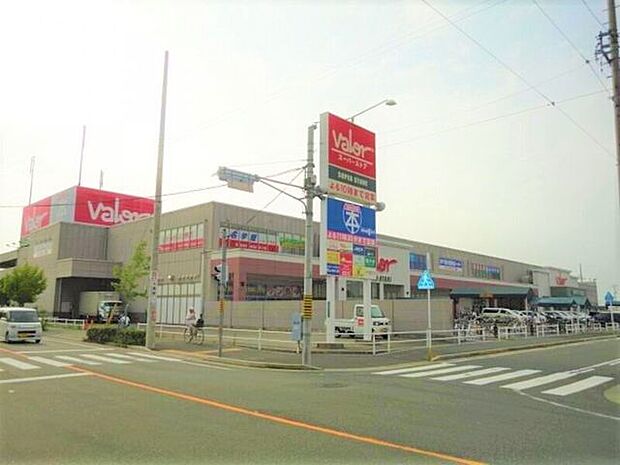 バロー戸田店 1100m