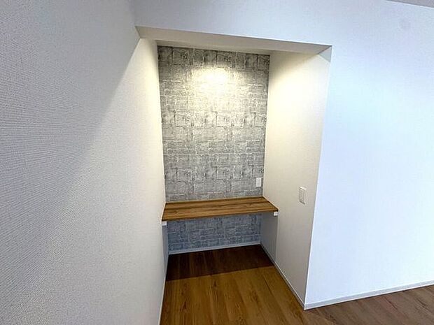 様々な用途に使用できるスタディーカウンター!