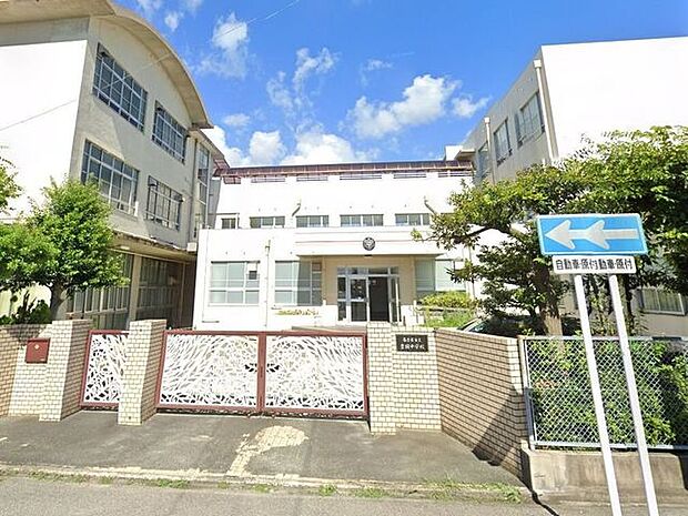 豊国中学校 110m