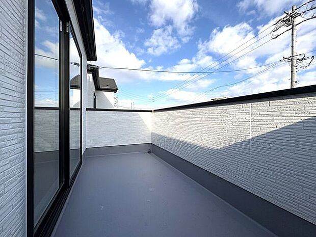 南向きバルコニー♪日当たり良好です！