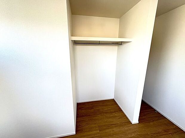 全室収納付き♪お部屋がスッキリ片付きますね♪