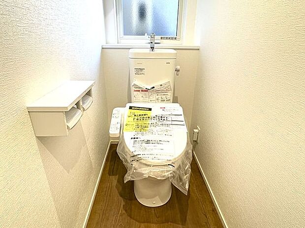 温水洗浄便座♪寒い季節も快適です♪