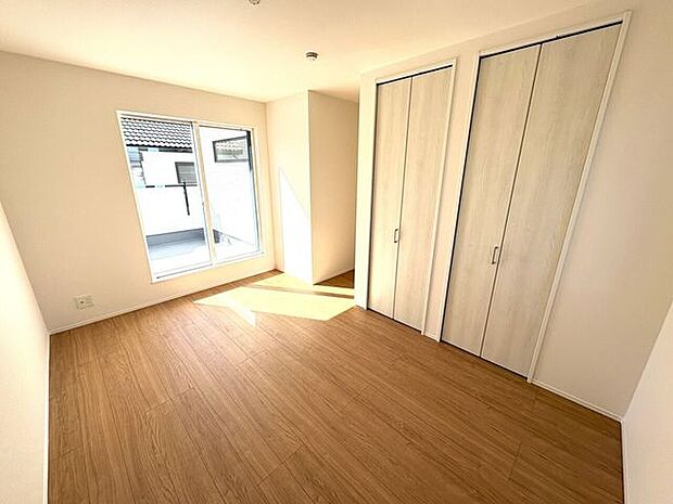 バルコニーに面したお部屋です!