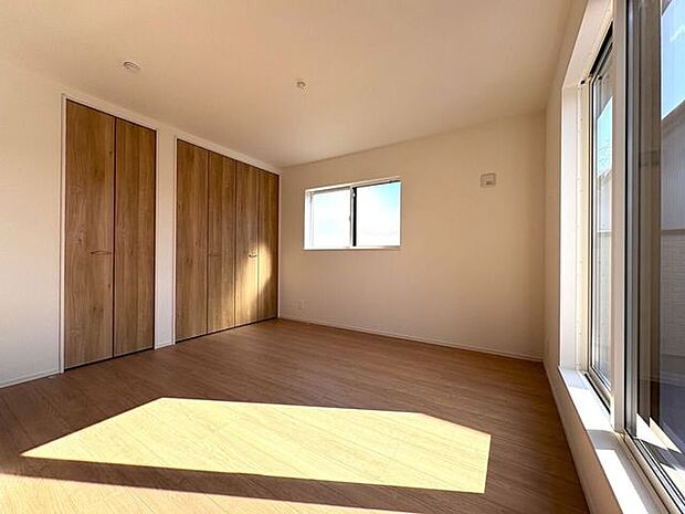 2面採光で明るく風通しの良いお部屋です！