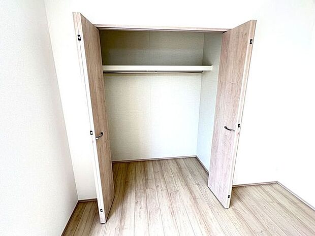全室収納付き♪お部屋がスッキリ片付きますね♪