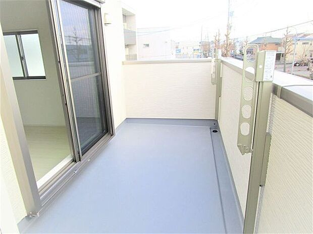 バルコニー 同仕様南向きバルコニー♪日当たり良好です♪