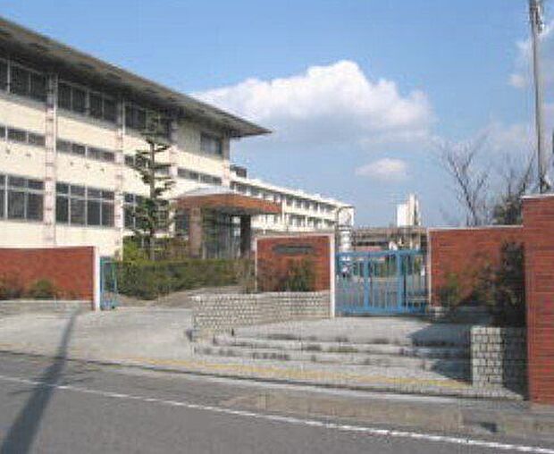 七宝北中学校 750m