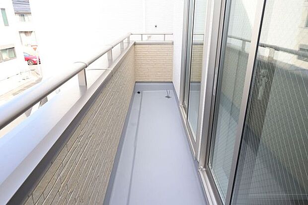 バルコニー 同仕様 南向きバルコニー♪日当たり良好です!