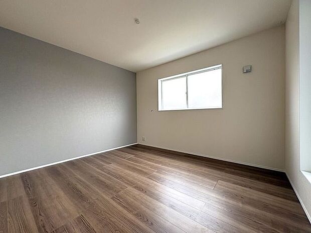 2面採光で明るく風通しの良いお部屋です!