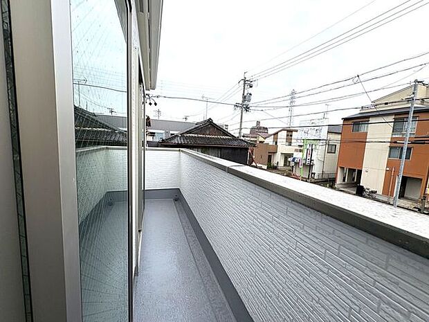 2面バルコニー！日当たり良好です！