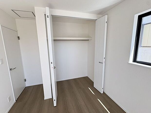 全室収納付き♪お部屋がスッキリ片付きます♪
