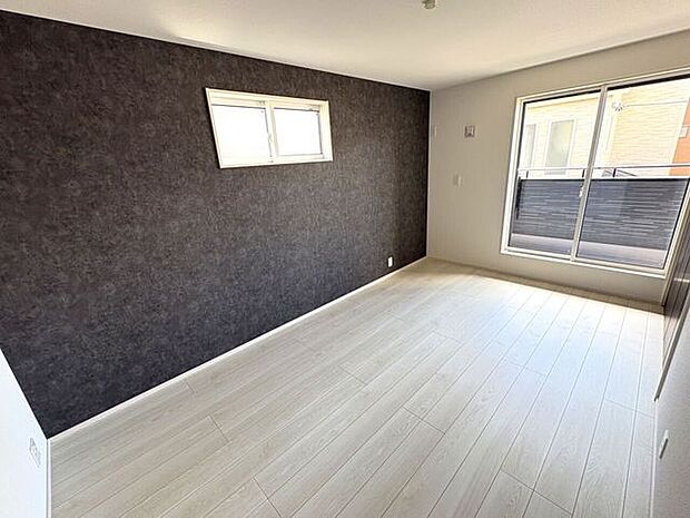 2面採光のお部屋は明るく風通しの良いお部屋です！
