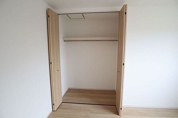 クローゼット　同仕様　全室収納付き♪お部屋がスッキリ片付きます♪