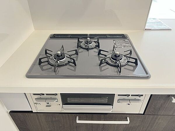 3口コンロ　同仕様　一度にたくさんのお料理ができるので便利です！