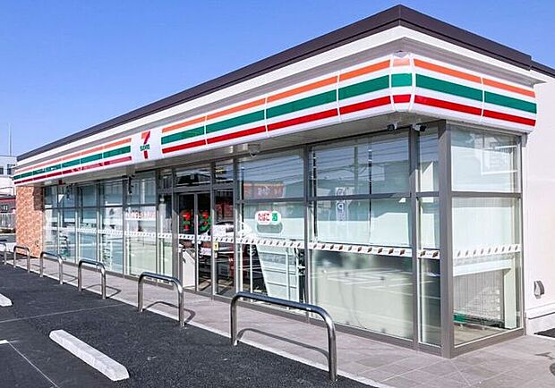 セブンイレブン津島橘町1丁目店 400m