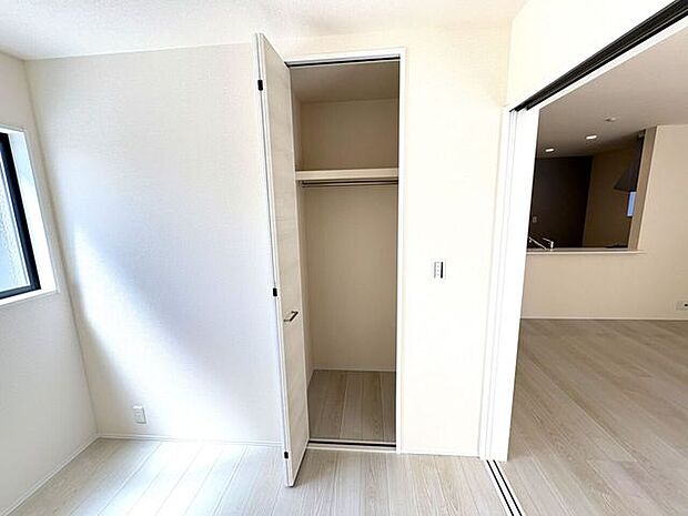 全室収納付き！お部屋がスッキリ片付きます！