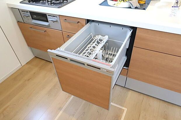 食器洗浄乾燥機 同仕様 時短、節水に役立つ食洗機が標準装備!