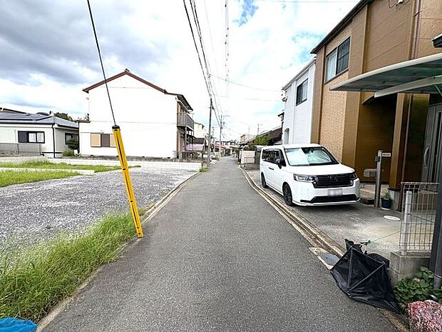 南側前面道路