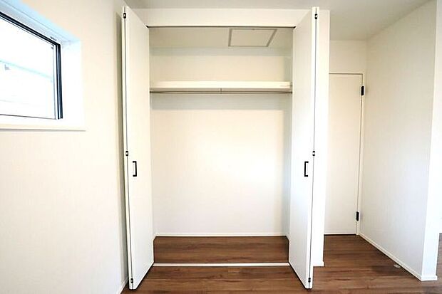 クローゼット 同仕様 全室収納付き!お部屋がすっきり片付きます!