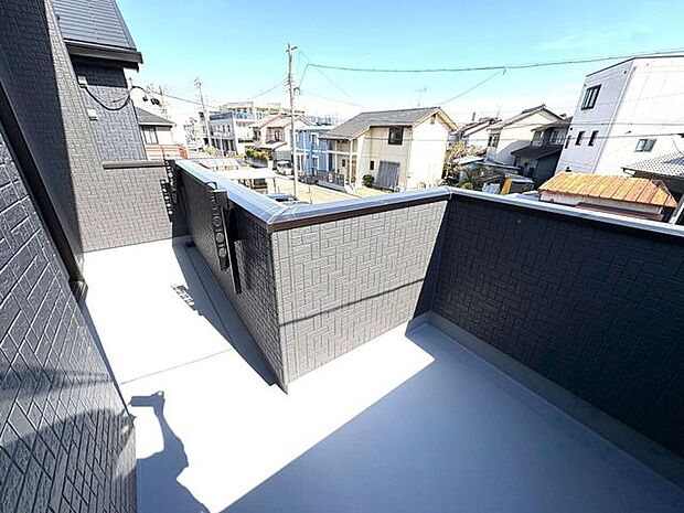 南向きバルコニー♪日当たり良好です♪