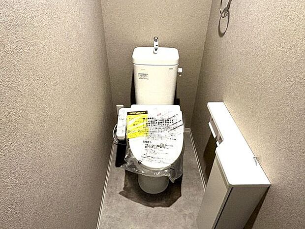 温水洗浄便座♪寒い季節も快適です♪