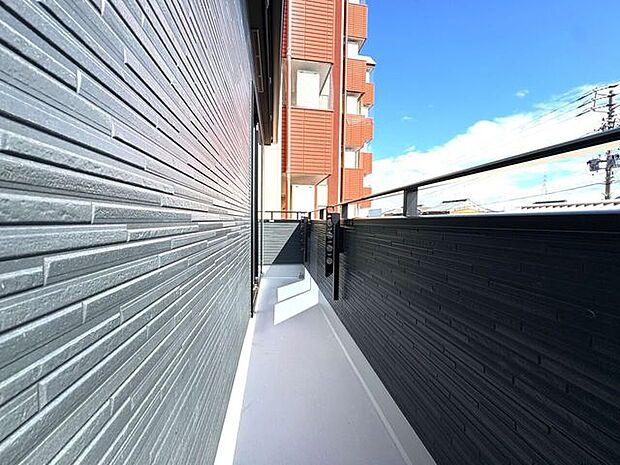 南向きバルコニー♪日当たり良好です♪