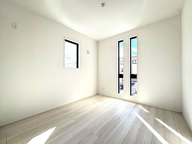 2面採光で明るく風通しの良いお部屋です！