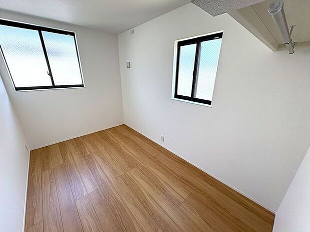 2面採光で明るく風通しの良いお部屋です！