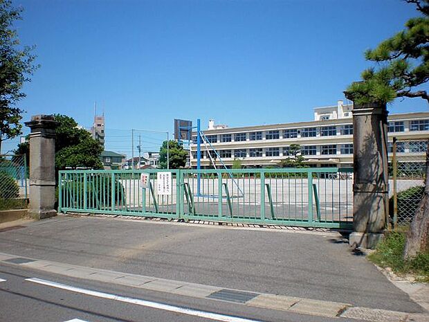 春日井市立春日井小学校 1000m