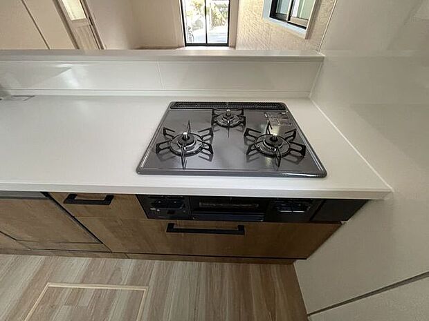 〇3口コンロ〇コンロが3口あるとお料理の効率があがりますね♪