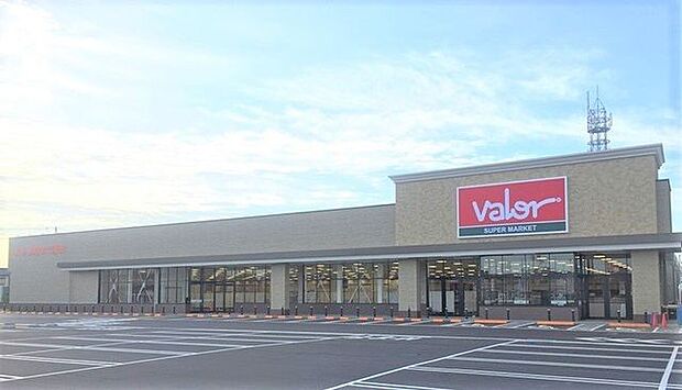 バロー勝川店 1100m