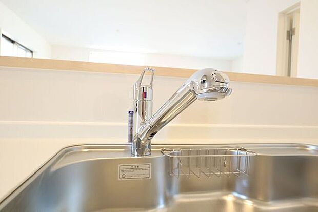 ○浄水器○　同仕様お料理や飲料水などにも安心してご使用いただけます♪