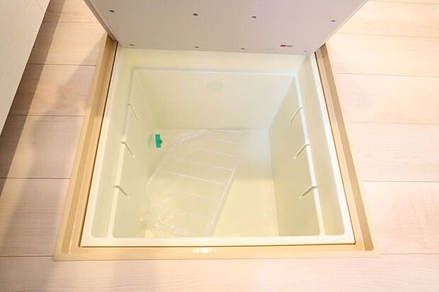 ○床下収納○　同仕様あまり使わないものの収納に是非！キッチンがスッキリ片付きます♪