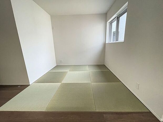 ◇タタミコーナー◇　小さなお子様のキッズスペースや、少し横になりたい時などに便利です♪