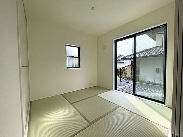 ◇和室4.5帖◇収納スペース付きの十分な広さの和室です♪客間としてもご利用いただけます♪
