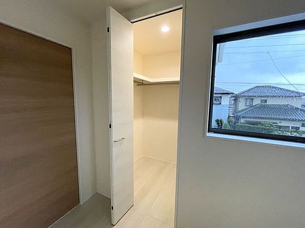 ◇クローゼット◇2階全居室WIC付き♪お部屋がスッキリとお使いいただけます♪