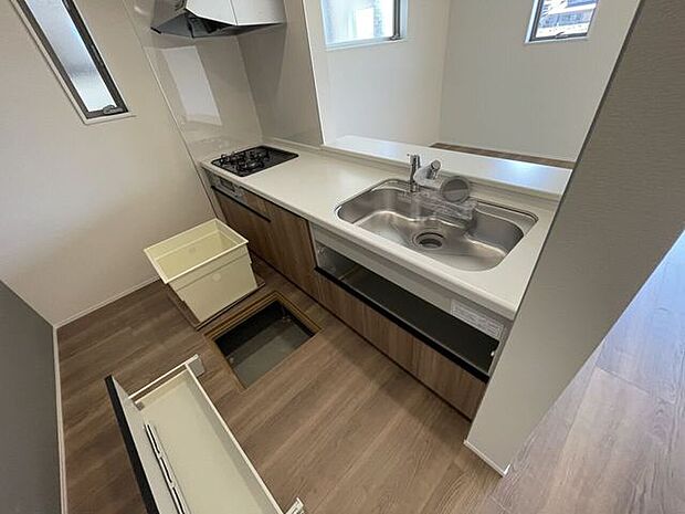 ◇キッチン◇使い勝手の良いカウンターシステムキッチン♪家事がはかどりそうです♪