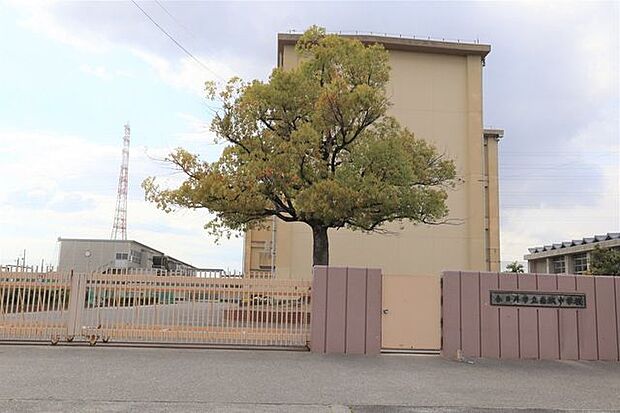 春日井市立南城中学校 南城中学校 1600m