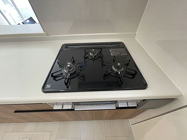 〇3口コンロ〇コンロが3口あるとお料理の効率があがりますね♪