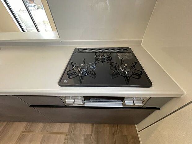 〇3口コンロ〇 コンロが3口あるとお料理の効率があがりますね♪