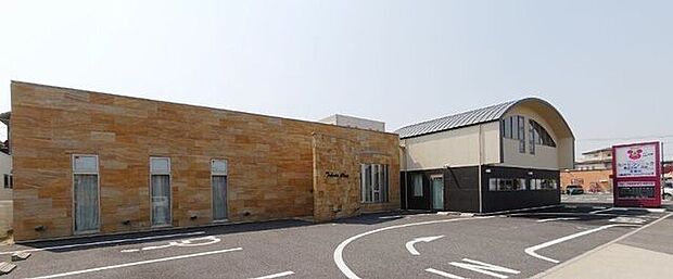 たけだクリニック整形外科・内科 1300m