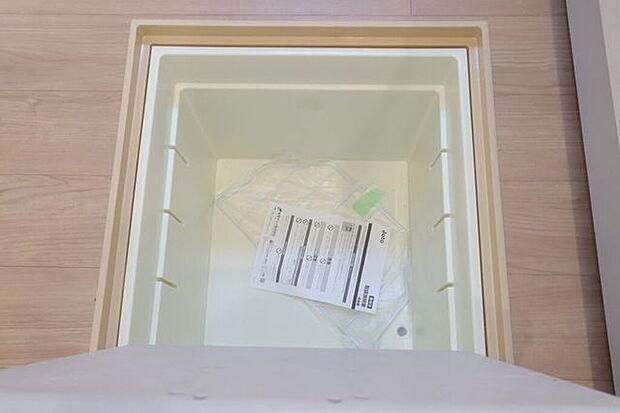 ○床下収納○　同仕様あまり使わないものの収納に是非！キッチンがスッキリ片付きます♪