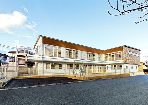 はぐくみ保育園 600m