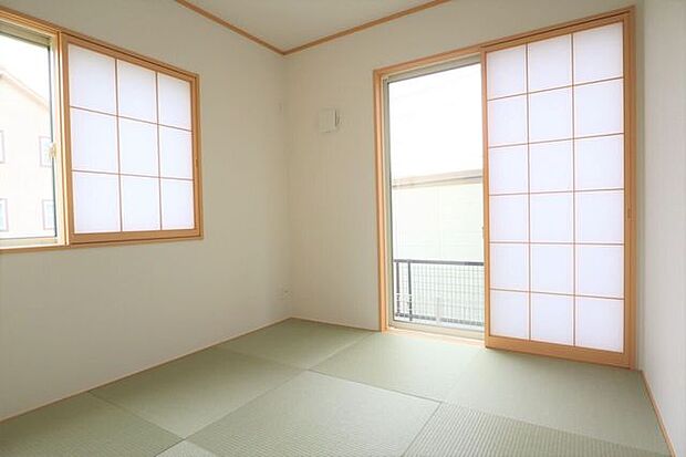 ◇和室◇　同仕様収納スペース付きの十分な広さの和室です♪客間としてもご利用いただけます♪