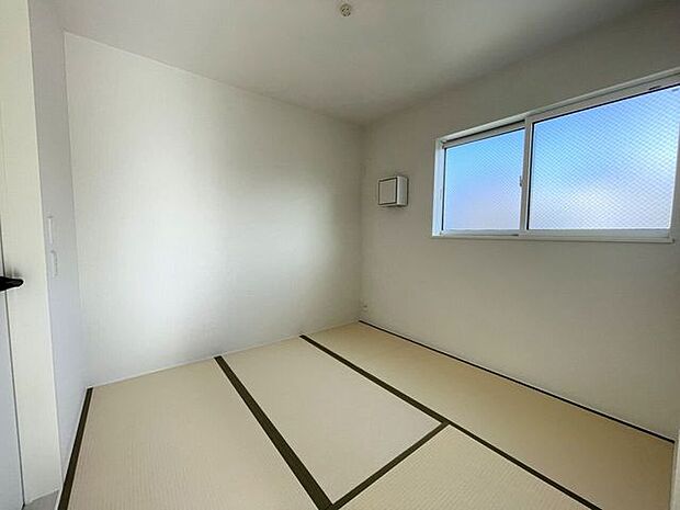 ◇和室◇収納スペース付きの十分な広さの和室です♪客間としてもご利用いただけます♪