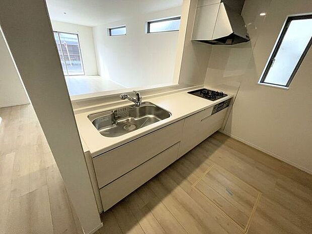 ◇キッチン◇使い勝手の良いカウンターシステムキッチン♪家事がはかどりそうです♪