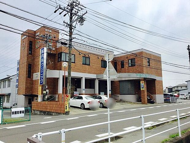 林内科クリニック 190m